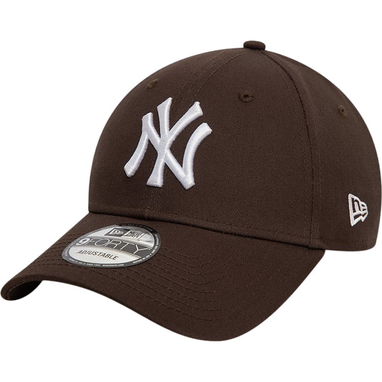 New Era 9FORTY League Essential New York Yankees Cap